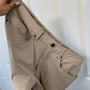 Lululemon The ABC skinny pants